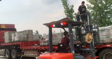 黑河 黄金麻冰裂纹，地铺石装车