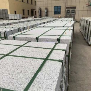 黑河 白麻花岗岩5.0公分荔枝面地铺石