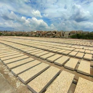 黑河 黄金麻荔枝面花岗岩石材地铺石防护中