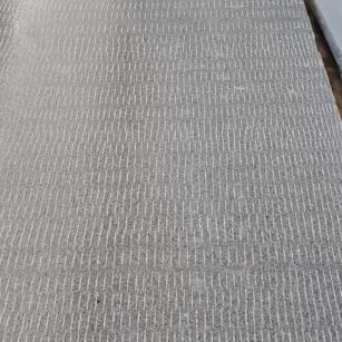 黑河 芝麻灰花岗岩斧剁面，刀斩面