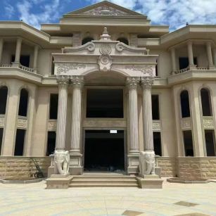 黑河 黄金麻别墅外墙干挂，大柱，大象，蘑菇石，雕花板