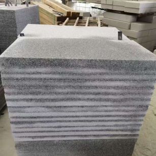 黑河 芝麻白5公分火烧地铺成品，900*400，规格可定制