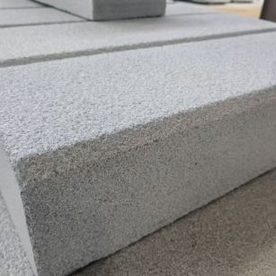 黑河 芝麻灰荔枝面路沿石