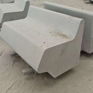 黑河 芝麻白花岗岩异形坐凳，石凳