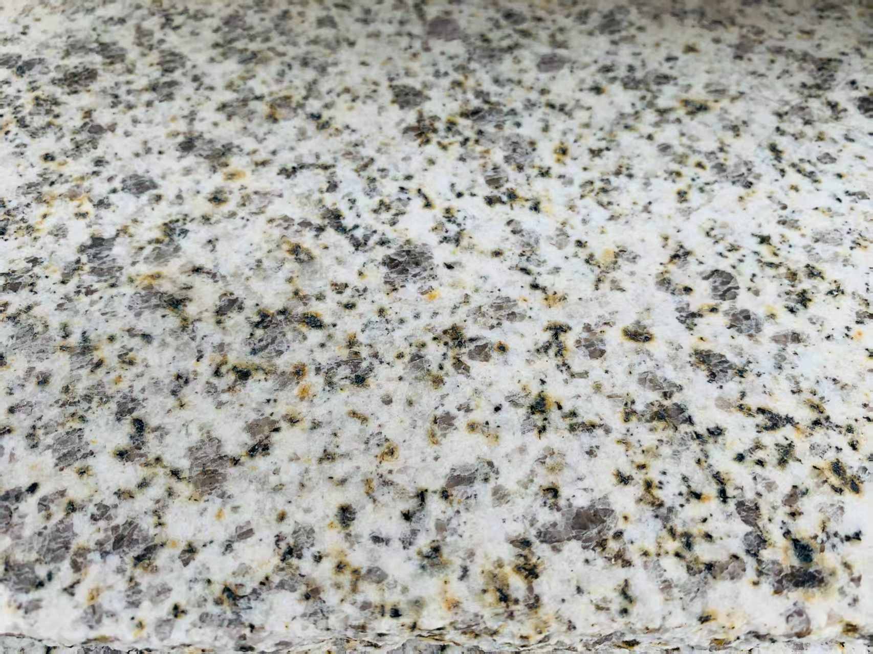 黑河 黄金麻花岗岩石材浅黄光面