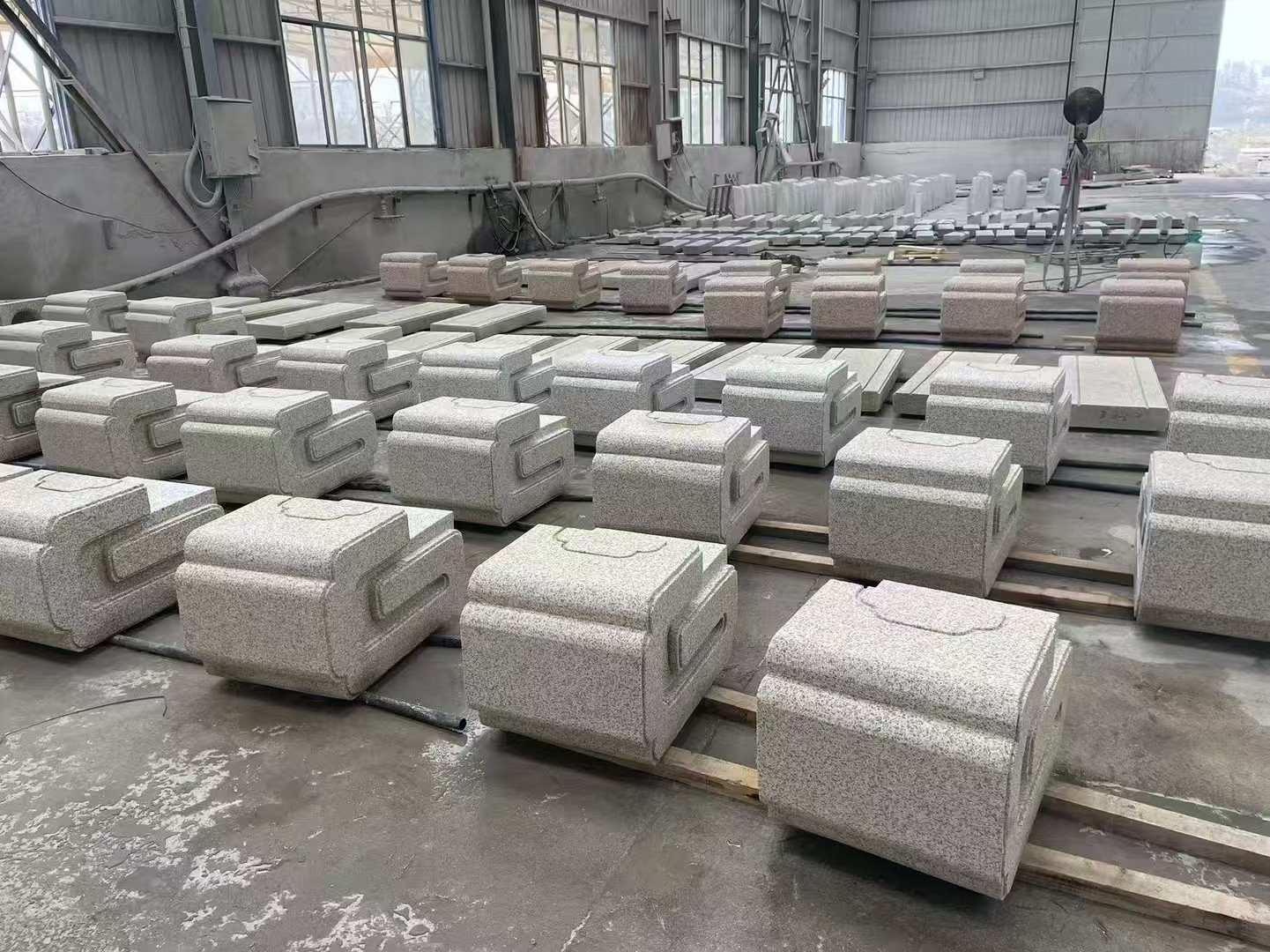 黑河 白麻花岗岩异形加工-石凳，坐凳