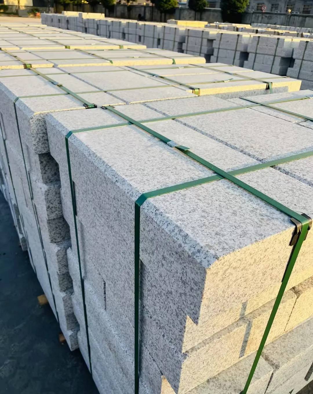 黑河 白麻花岗岩路沿石，马路牙子，路缘石，平石，立缘石等