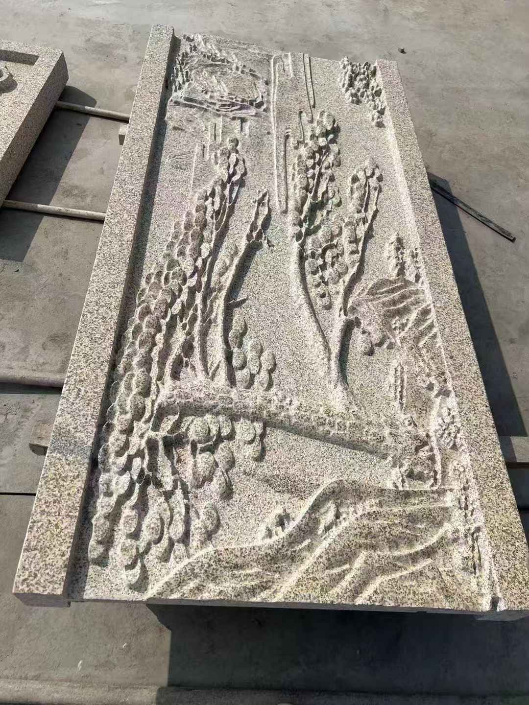 黑河 黄金麻雕刻板浮雕迎客松