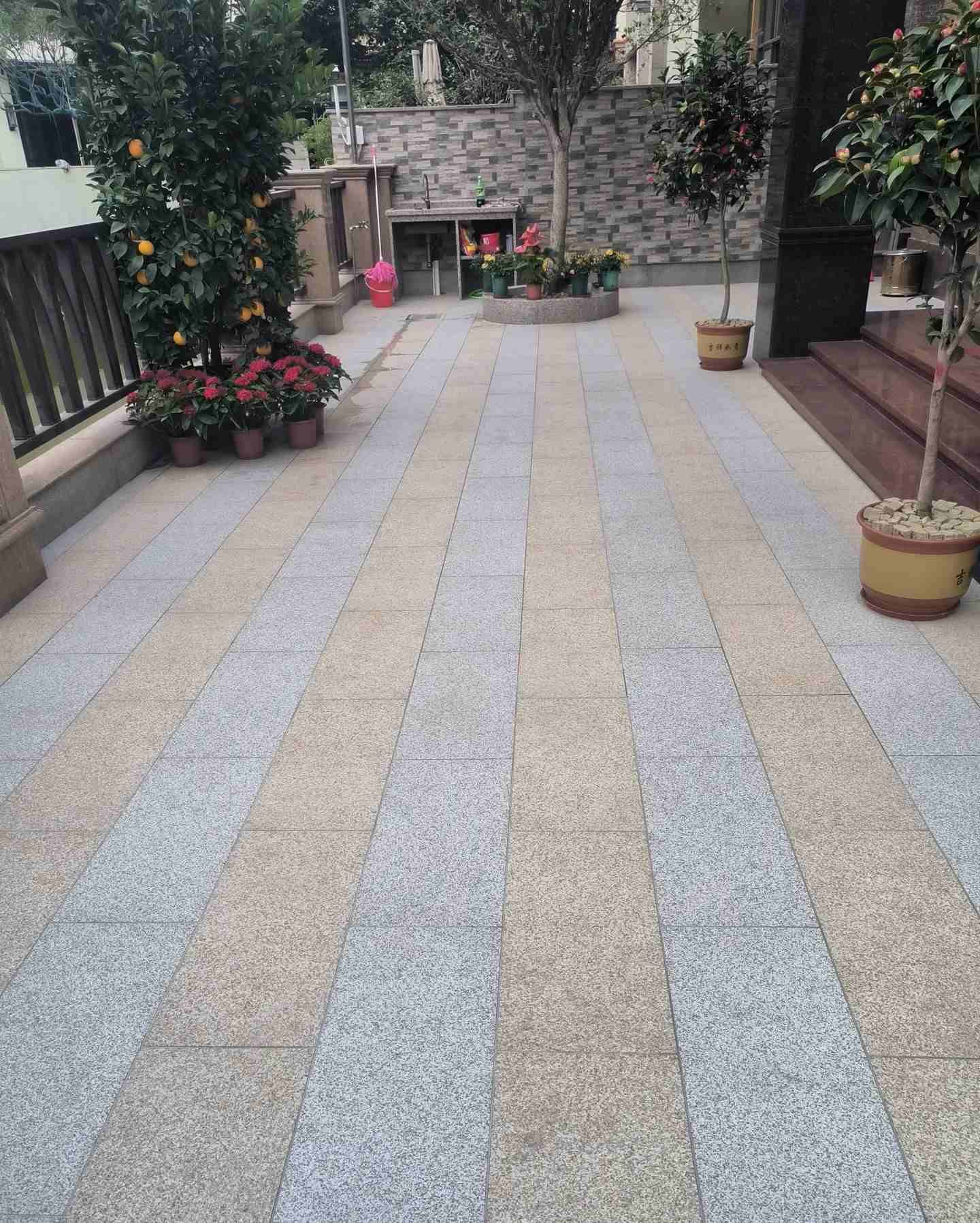 黑河 黄金麻白麻荔枝面庭院铺装展示