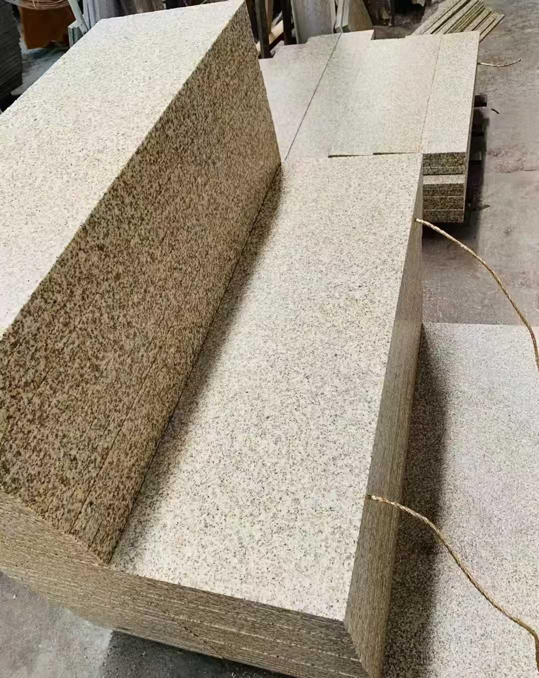 黑河 黄金麻荔枝面外墙干挂成品