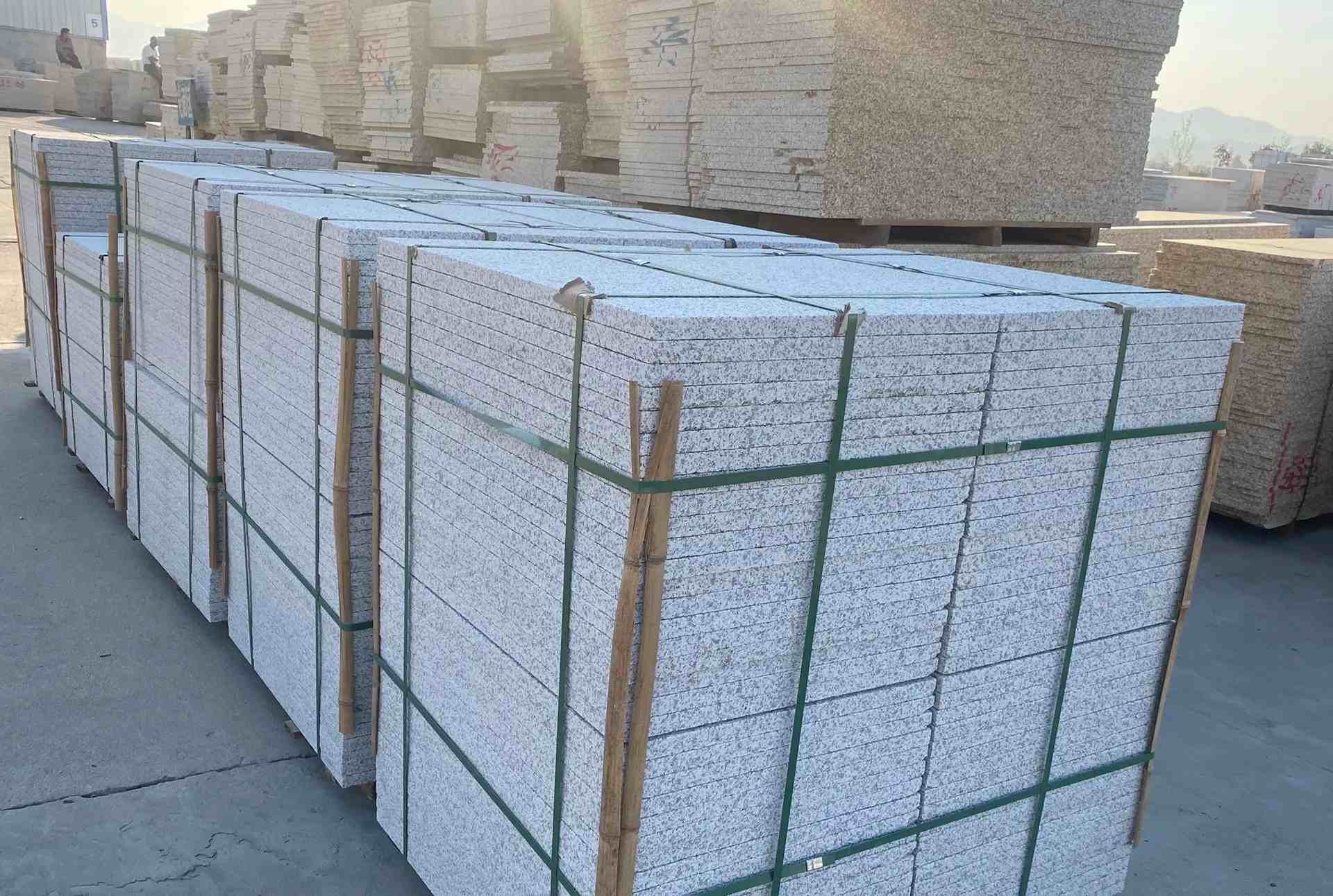 黑河 白麻花岗岩荔枝面地铺石